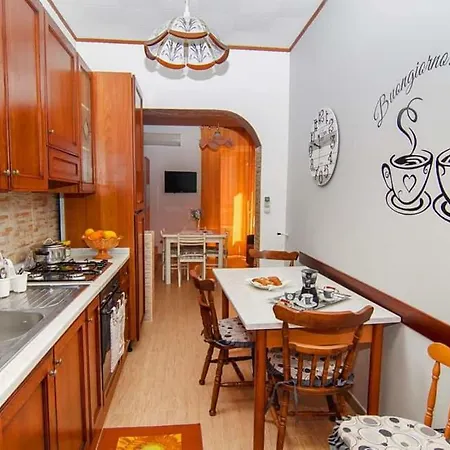 Casa Vacanze Al Centro *